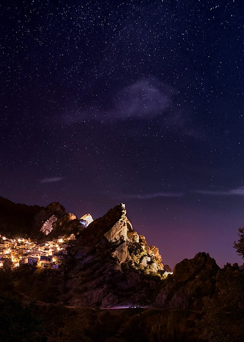 paolo-santarsiero-Castelmezzano-unsplash.jpg